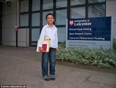 英国14岁天才少年受聘大学